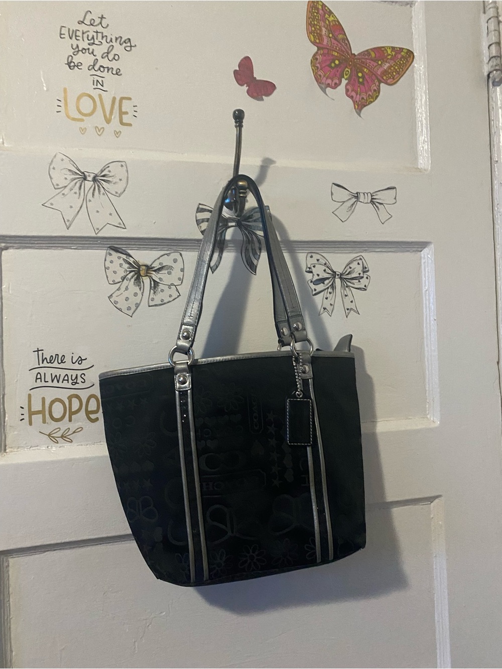 Coach bandana graffiti Black Tote Bag with Silver Trim GUC